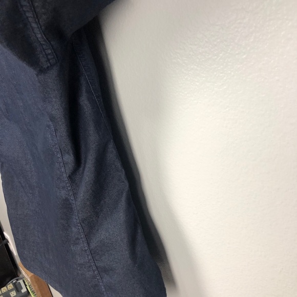 The Gap Western style Chambray top - size M - Picture 8 of 9